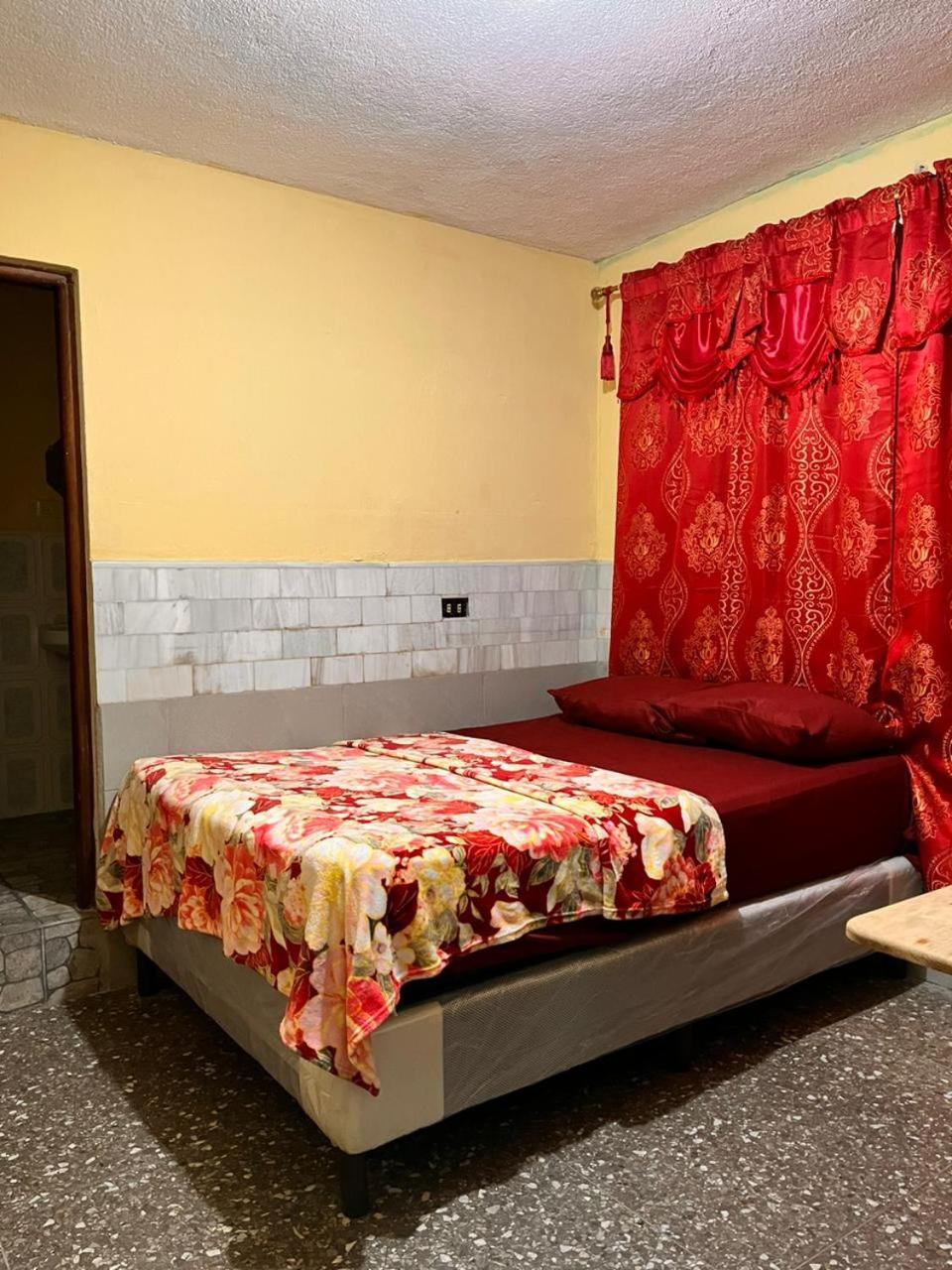 Hotel Canaan La Aurora Γουατεμάλα Εξωτερικό φωτογραφία