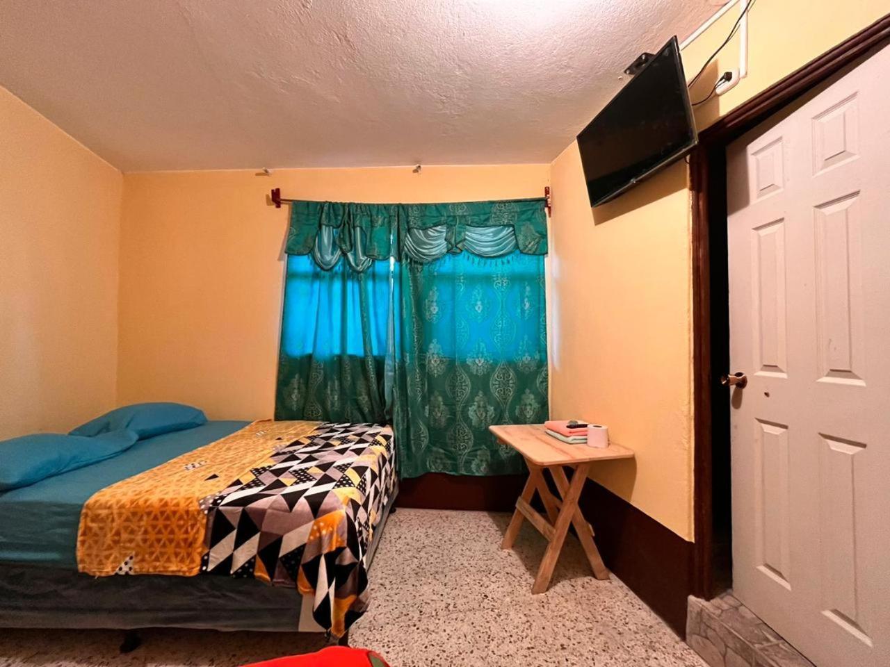 Hotel Canaan La Aurora Γουατεμάλα Εξωτερικό φωτογραφία